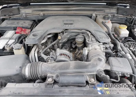 2018 Jeep Wrangler Unlimited Sport S 4X4 z USA, uszkodzony, nr VIN 1C4HJXDGXJW136179